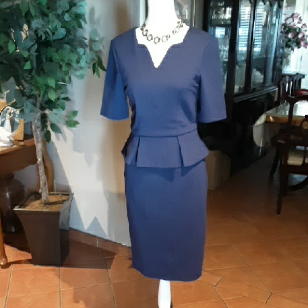 Elegant Navy Blue Peplum Skirt by [Brand] Vintage